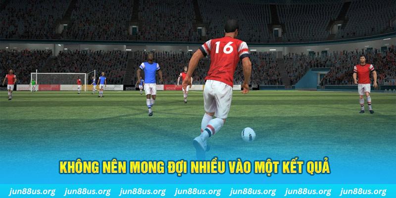 818win nổ hủ là gì